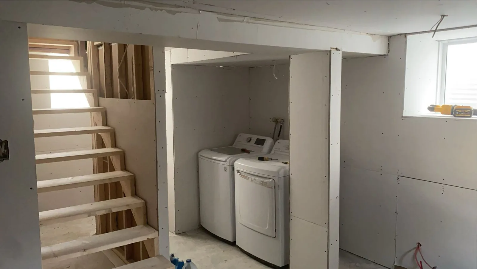 Sous-sol à Blainville — projet réalisé par Hotte Construction Inc.